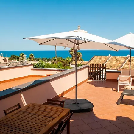 Sunnyhomecefalu39 *
